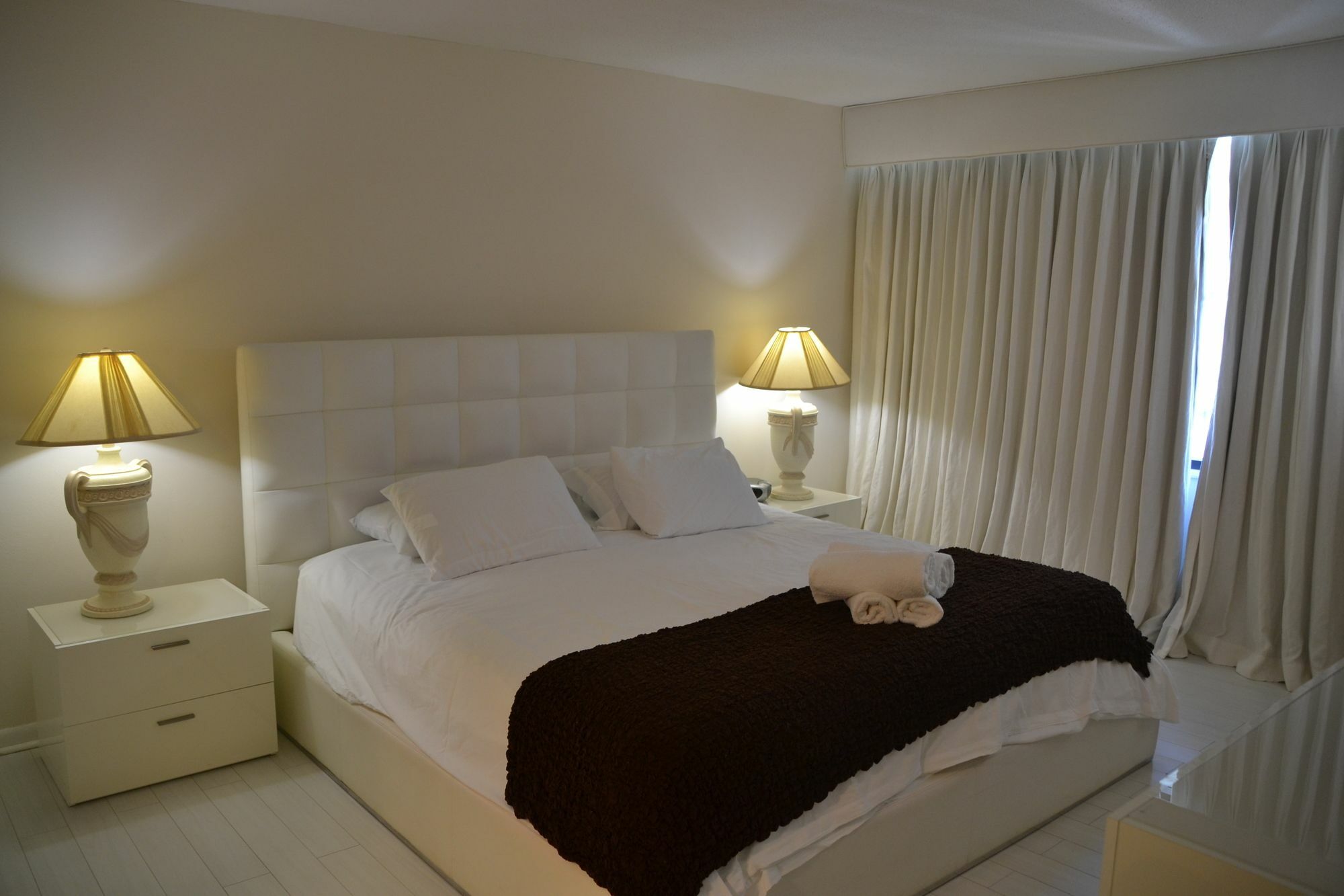 Private Apartments By Vacations On Miami Beach Dış mekan fotoğraf